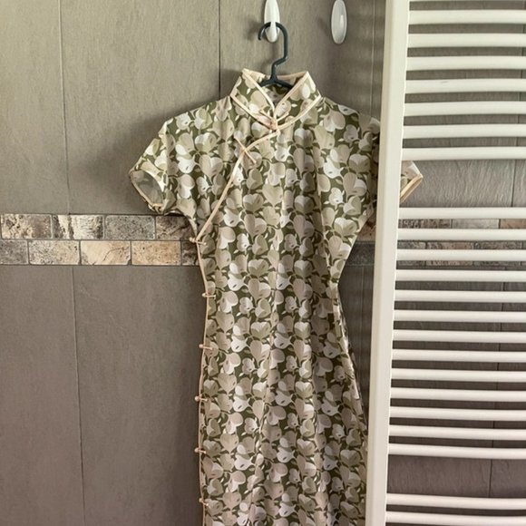 Dresses & Skirts - Chinese vintage cheongsam from 19s